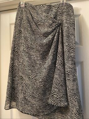 Josephine Chaus Black & White Zebra-Print A-Line Skirt